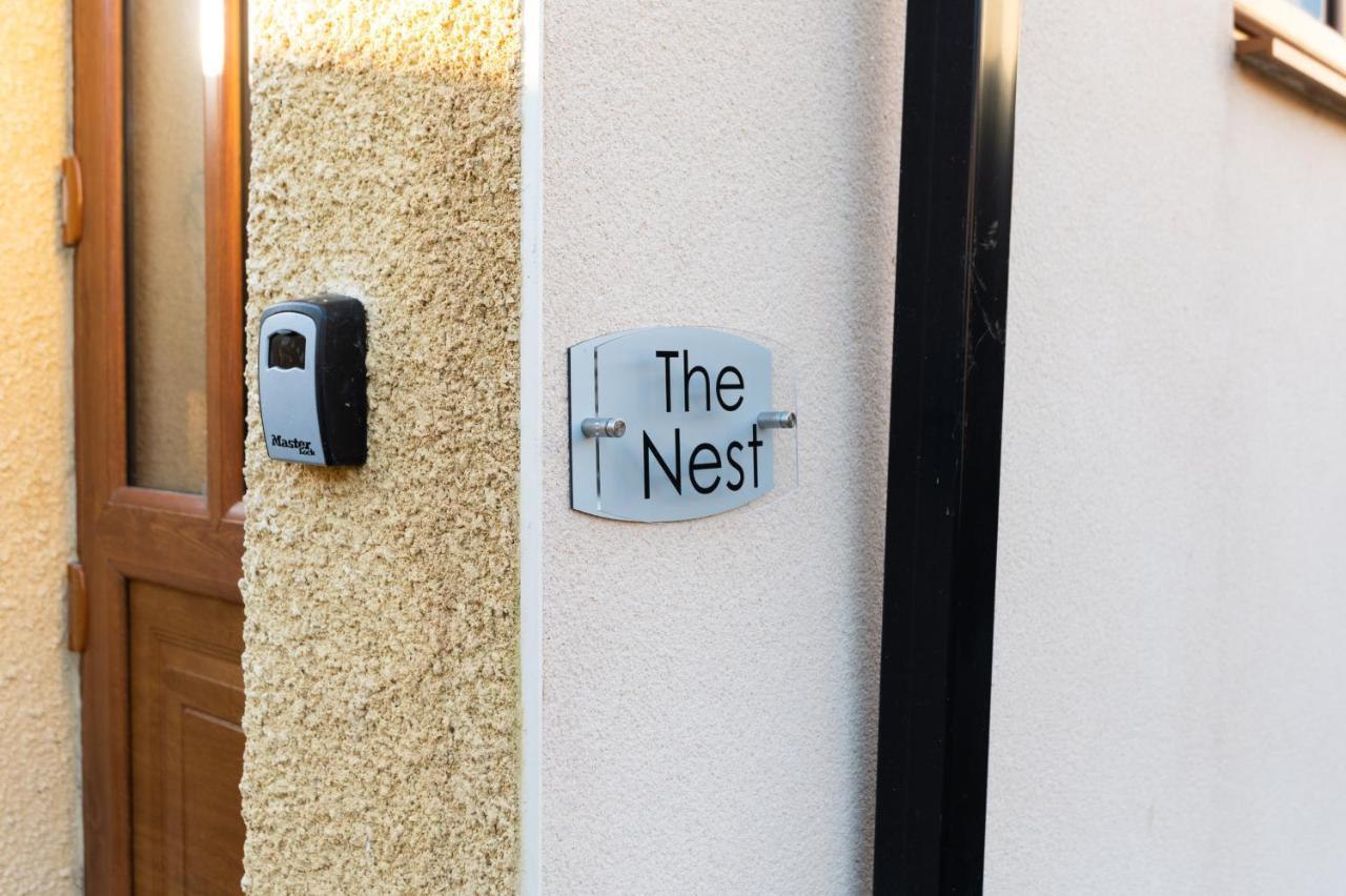 En-Suite, Parking, Fully Equipped Kitchen! Swansea Exterior photo